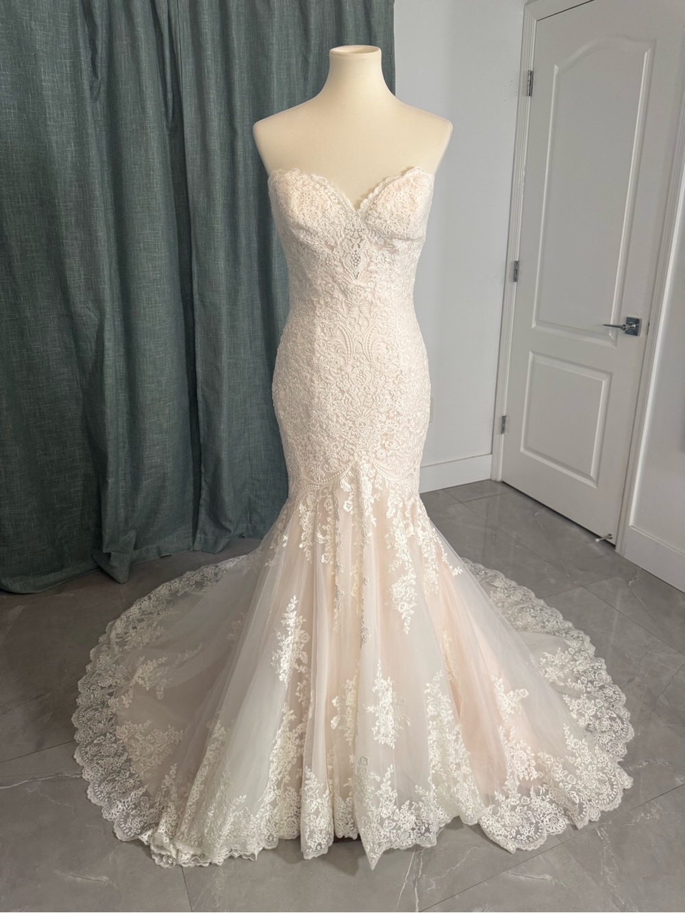 madison james Ivory Blush Lace Trumpet Wedding Gown